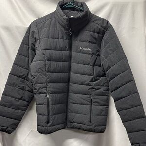 🧣 Columbia Charcoal Quilted Jacket